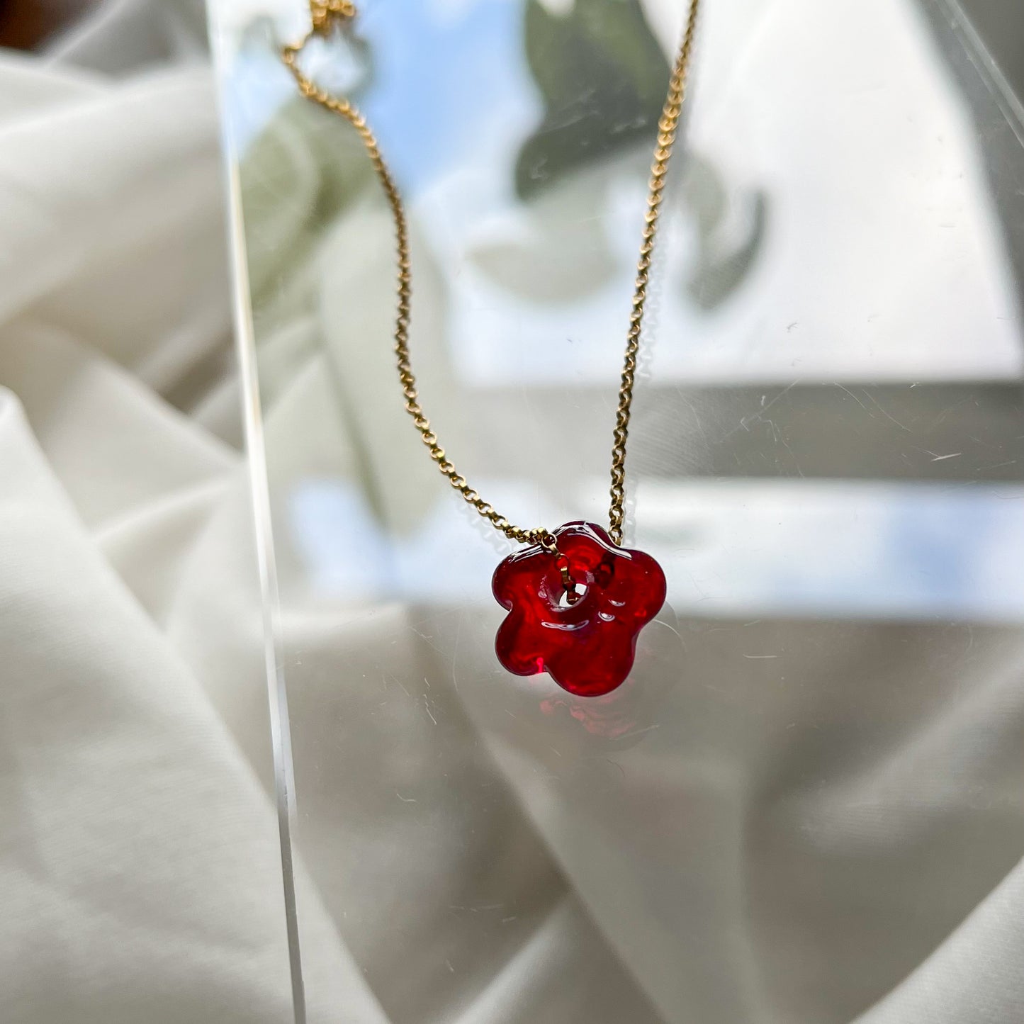 fleur necklace