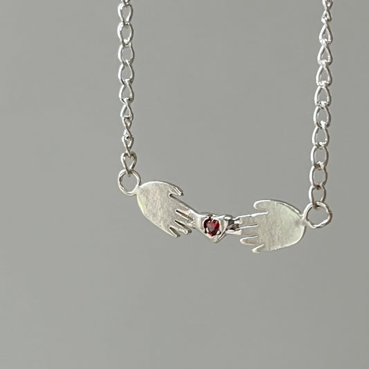 claddagh necklace