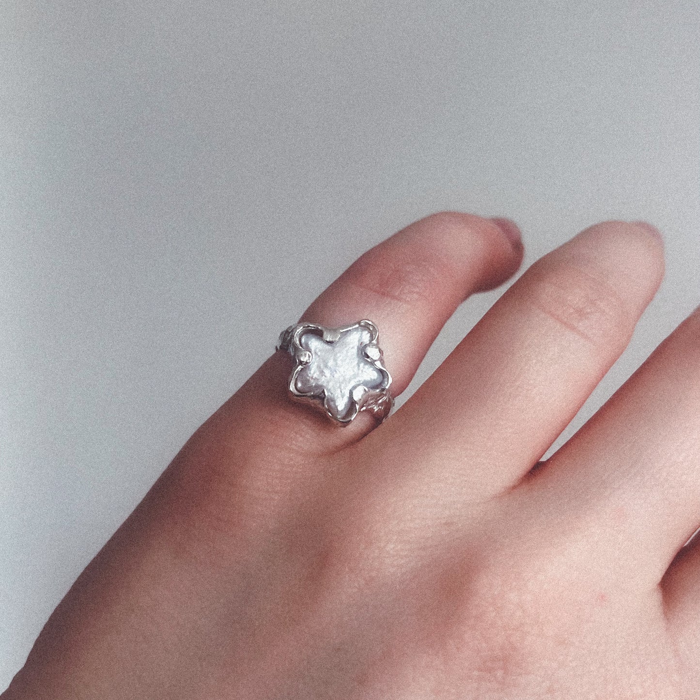 star pearl ring